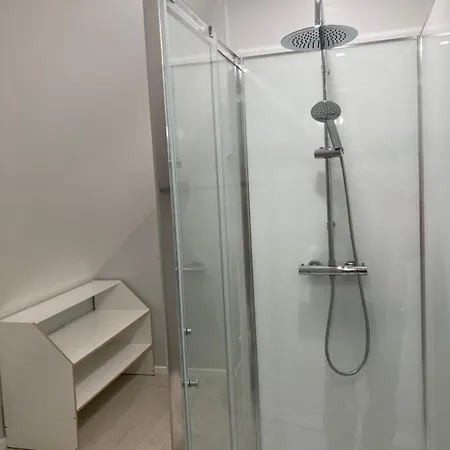 Independant 800 M De La Gare Du Mans