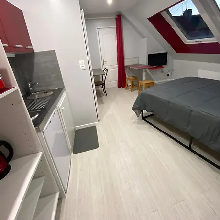 Indépendant 800 M De La Gare Du Mans