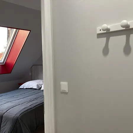 Indépendant 800 M De La Gare Du Mans * Le Mans