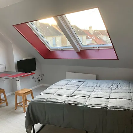 Independant 800 M De La Gare Du Mans *