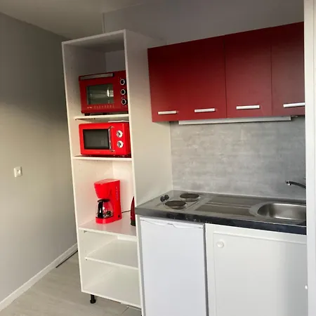 شقة Independant 800 M De La Gare Du Mans *