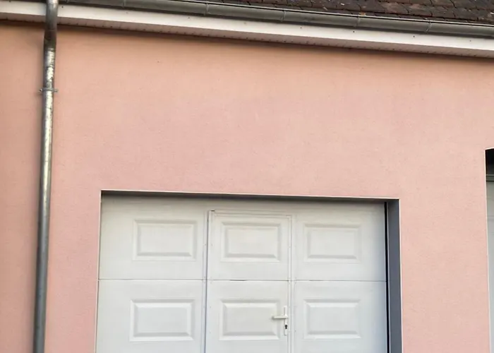 Independant 800 M De La Gare Du Mans * لو مان