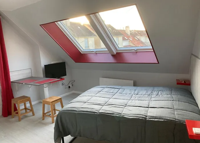 Indépendant 800 M De La Gare Du Mans *